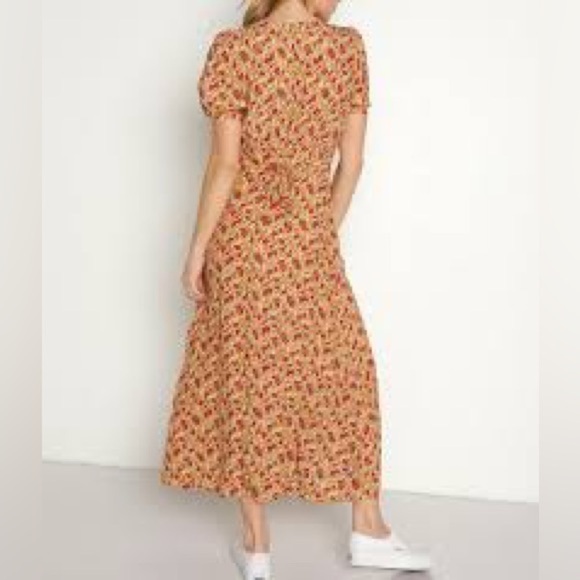 Faithfull the Brand Bellavista Ditsy Floral Midi Dress - Picture 6 of 6